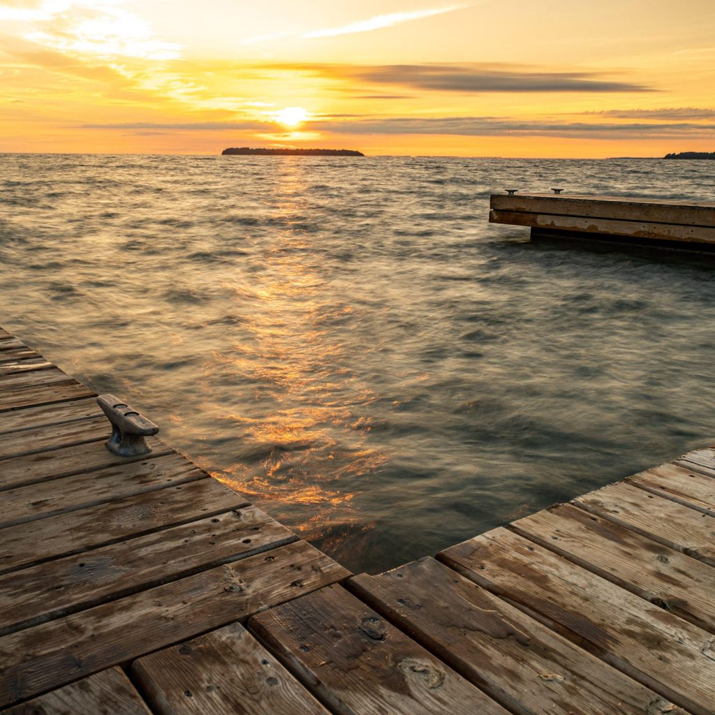 sunrise at Innisfil beach